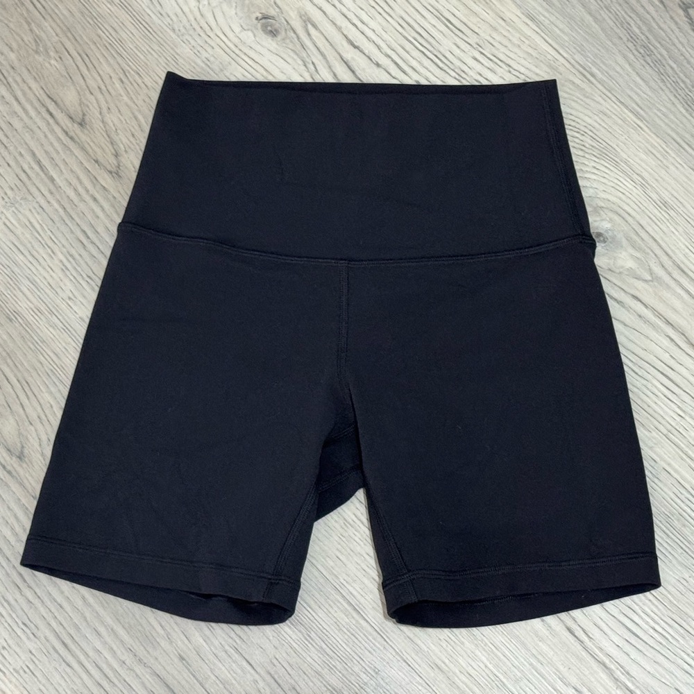 NEW Lululemon Align Ribbed High-Rise Short 6" Size 4 Black Color Shorts Women’s - Picture 7 of 8